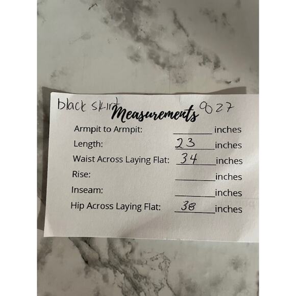 Liz Claiborne Black Pencil Skirt Size 10 Kick Pleat Classic Versatile Stretch - Picture 3 of 10